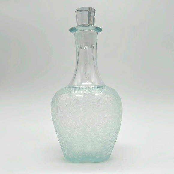 Vintage Paden City Glass Spring Orchard Decanter Frosted and Etched 4 Lobe c1930 - Picture 4 of 12